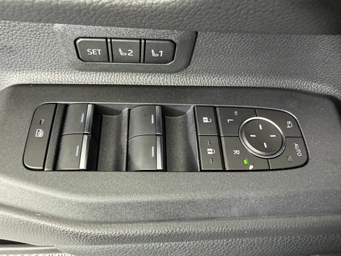 Used 2025 Toyota Land Cruiser w/ Premium Package AWD/4WD image 17
