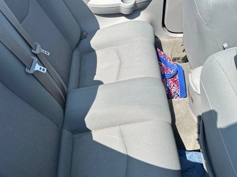 Used 2008 Chrysler Sebring Touring FWD image 15