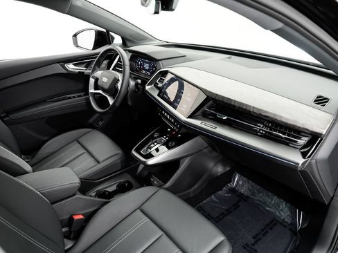 Used 2023 Audi Q4 e-tron Premium Plus w/ Premium Plus AWD/4WD image 20