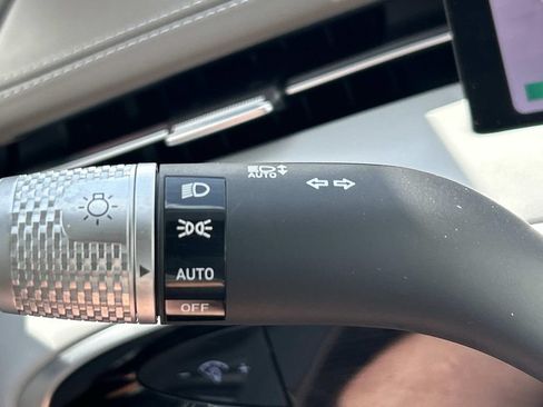 Used 2026 Genesis Electrified GV70 Prestige AWD/4WD image 36