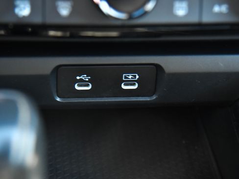 Used 2023 Honda Accord Sport image 26