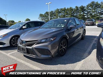 Used 2023 Toyota Camry SE w/ Cold Weather Package