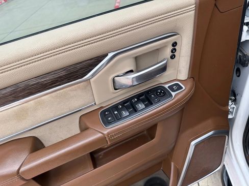 Used 2020 RAM 2500 Laramie image 29