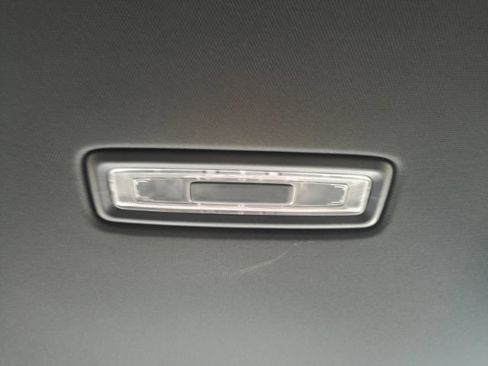 Used 2026 Chevrolet Traverse LT w/ Driver Confidence Package FWD image 33