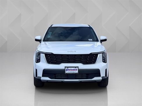 New 2026 Kia Sorento LX image 2
