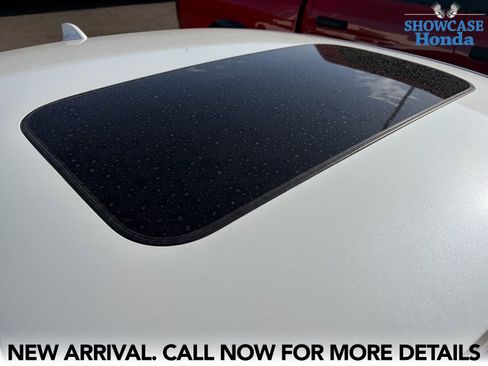 Used 2024 Honda Civic Touring image 10