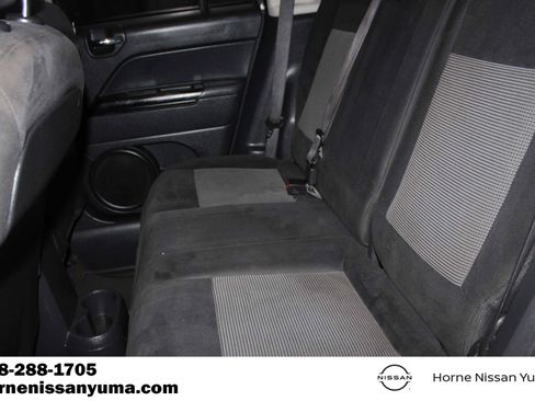Used 2016 Jeep Compass Sport w/ Power Value Group FWD image 5