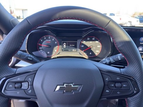 New 2026 Chevrolet Trax RS w/ Sunroof Package image 21