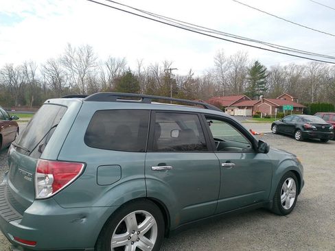 Used 2010 Subaru Forester 2.5X Premium image 13