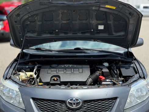 Used 2010 Toyota Corolla LE FWD image 28