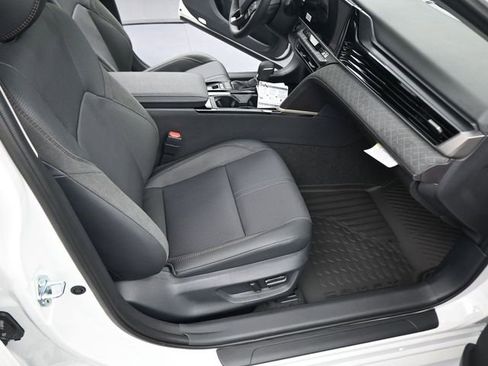 New 2026 Toyota Camry XLE image 12