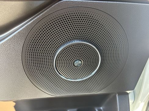 Used 2023 Ford Expedition Max King Ranch image 13