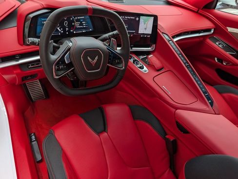 Used 2023 Chevrolet Corvette Stingray Premium Cpe w/ Z51 Performance Package RWD image 6