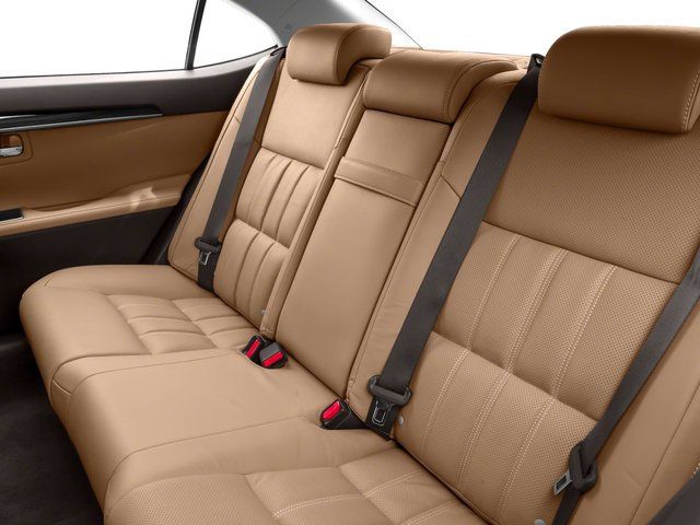 Used 2018 Lexus ES 350 w/ Luxury Package w/Wood Trim FWD image 17