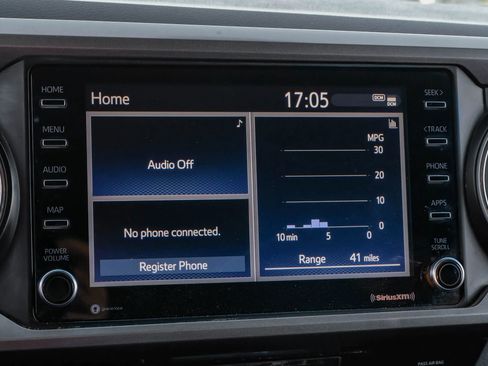 Used 2021 Toyota Tacoma SR5 w/ Trail Edition image 33