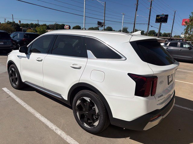 Used 2025 Kia Sorento EX AWD/4WD image 6