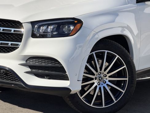 Certified 2022 Mercedes-Benz GLS 450 4MATIC image 4