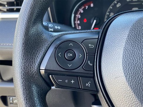 Certified 2025 Toyota RAV4 LE image 25