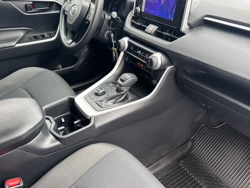 Certified 2024 Toyota RAV4 LE AWD/4WD image 16