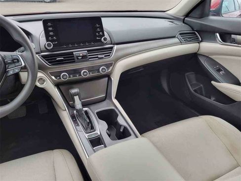 Used 2018 Honda Accord LX image 22