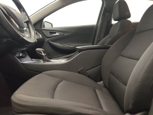 Used 2022 Chevrolet Malibu RS FWD image 17