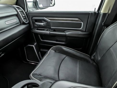 Used 2020 RAM 3500 Laramie image 39