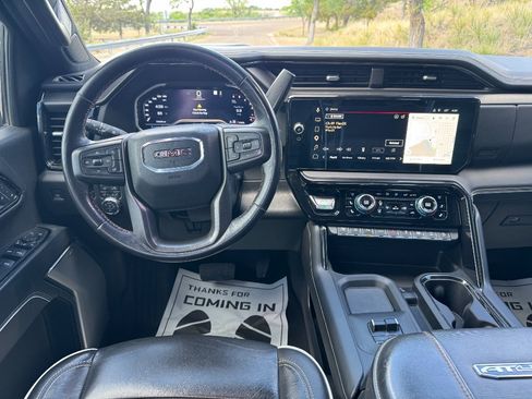 Used 2024 GMC Sierra 2500 AT4X AWD/4WD image 14