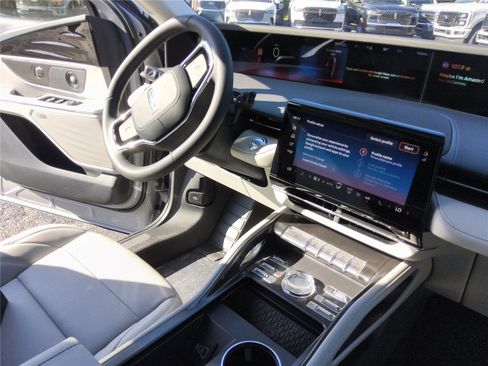 New 2026 Lincoln Nautilus Premier w/ Equipment Group 102A AWD/4WD image 28