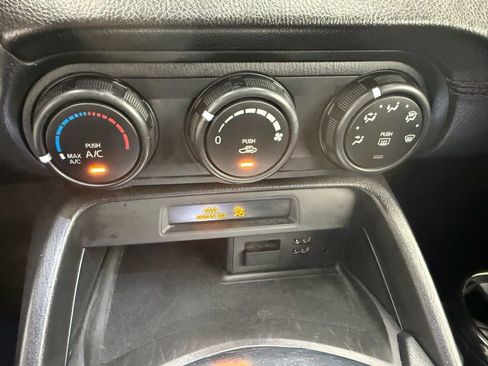 Used 2016 MAZDA MX-5 Miata Club w/ Brembo/BBS Package image 19