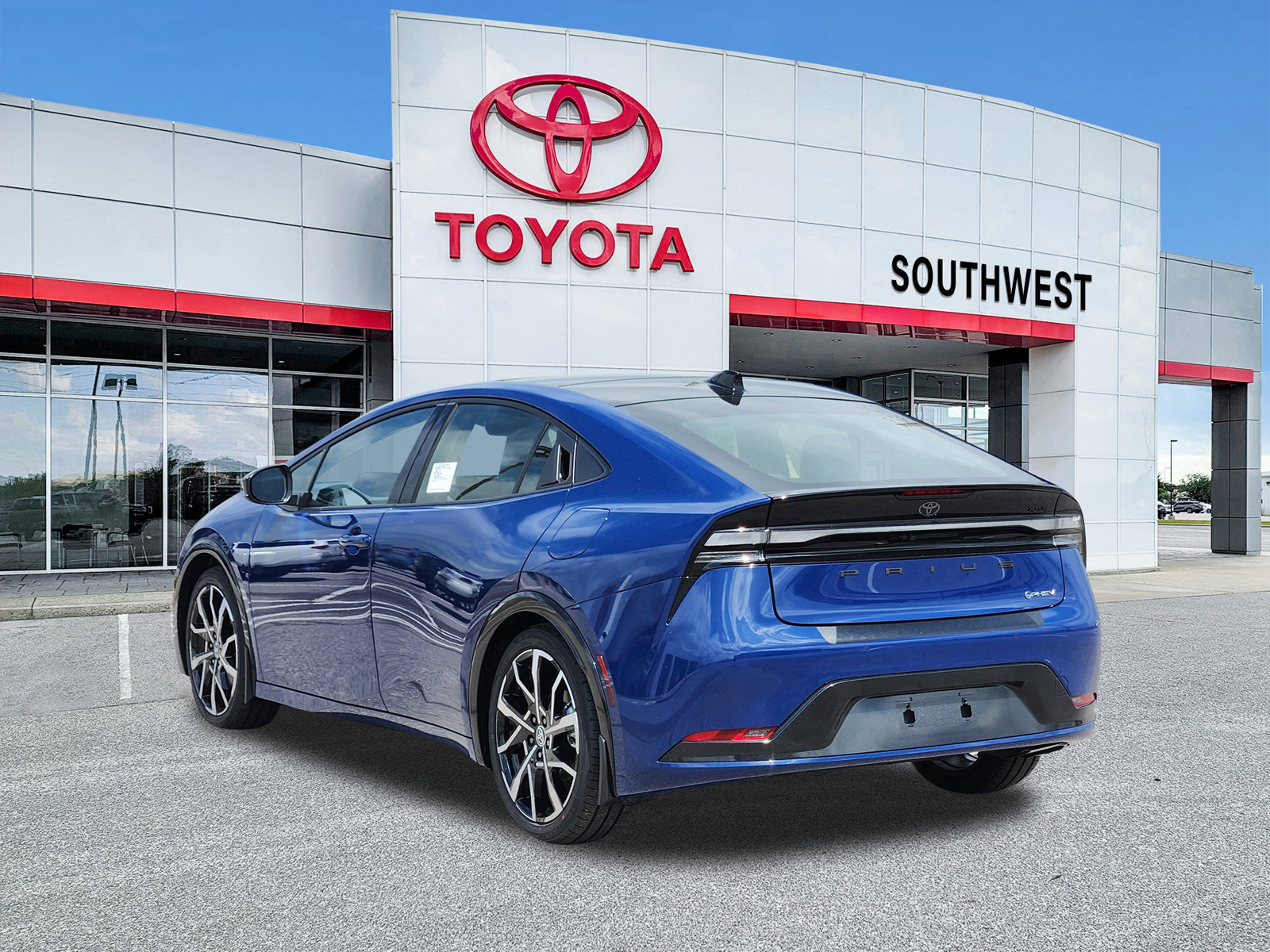 New 2026 Toyota Prius Plug-In Hybrid w/ Limited Premium Package FWD image 4