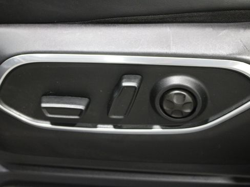 Used 2022 Jeep Wagoneer Series III AWD/4WD image 5