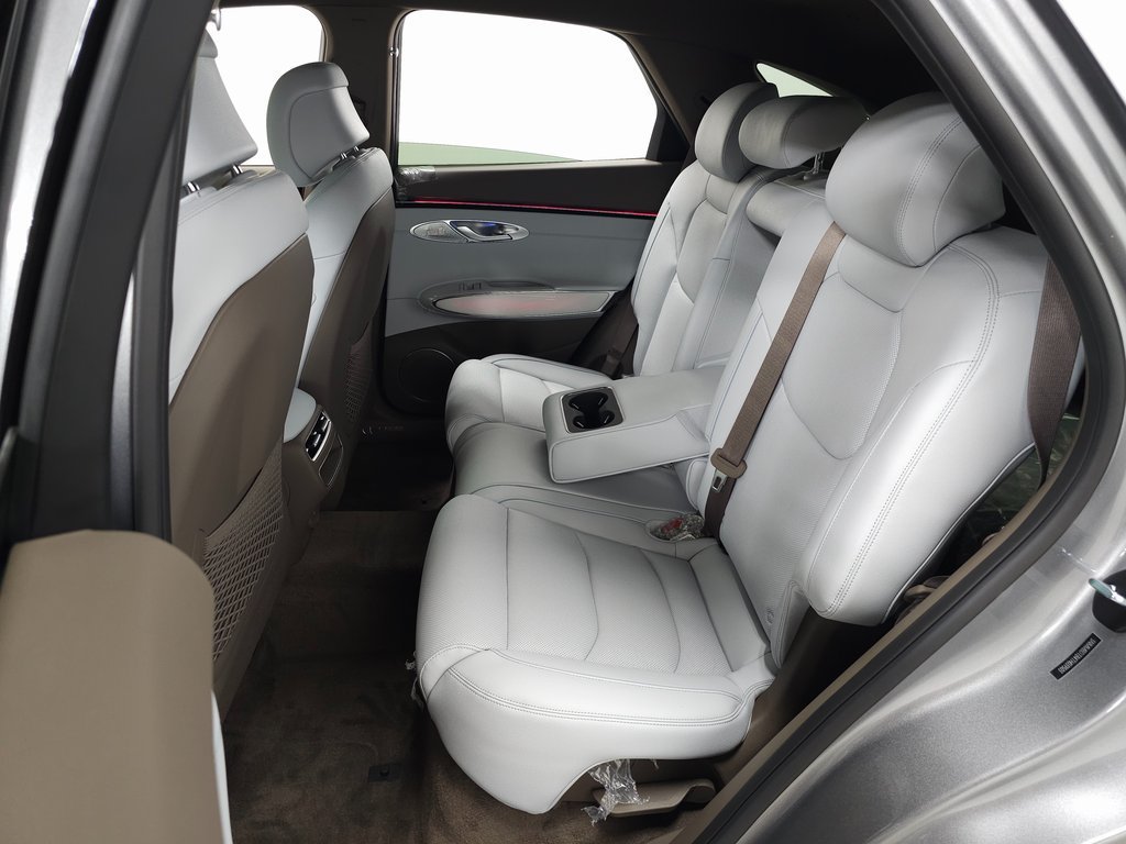 Used 2026 Genesis GV70 2.5T Advanced AWD/4WD image 28