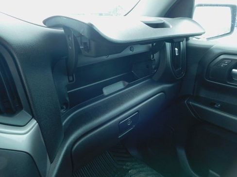 Used 2024 Chevrolet Silverado 1500 Custom w/ Turbomax Blackout Package AWD/4WD image 18