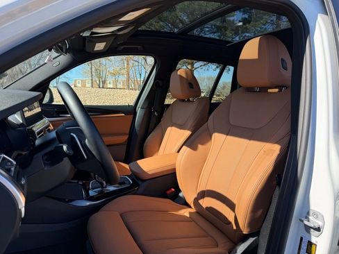 Used 2024 BMW X3 xDrive30i w/ Premium Package image 16