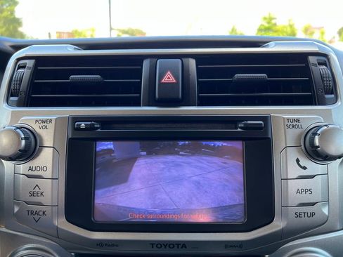 Used 2013 Toyota 4Runner Limited image 23