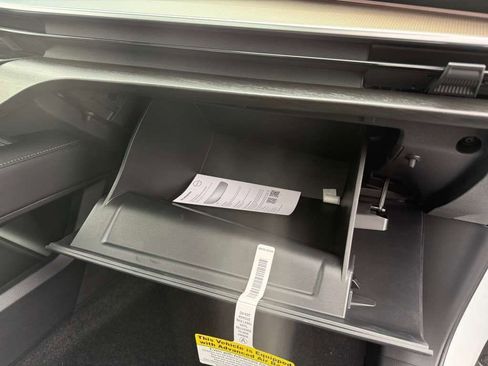 New 2026 Nissan Murano SV image 28