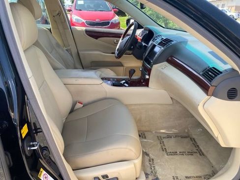 Used 2010 Lexus LS 460 AWD image 26