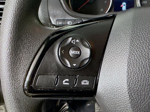 Used 2025 Mitsubishi Eclipse Cross ES image 14