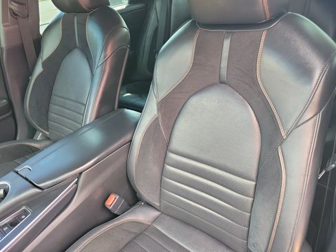 Used 2019 Toyota Avalon XSE image 7