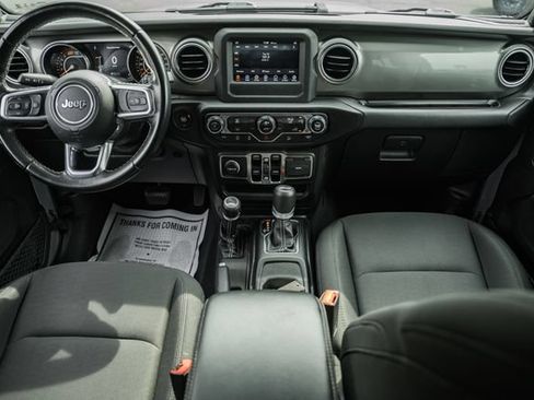 Used 2020 Jeep Wrangler Unlimited Sahara AWD/4WD image 32