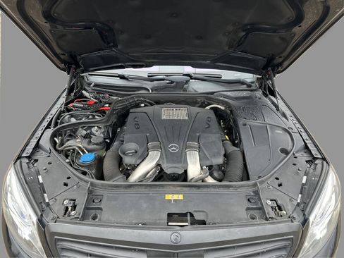 Used 2017 Mercedes-Benz S 550 4MATIC Sedan image 33