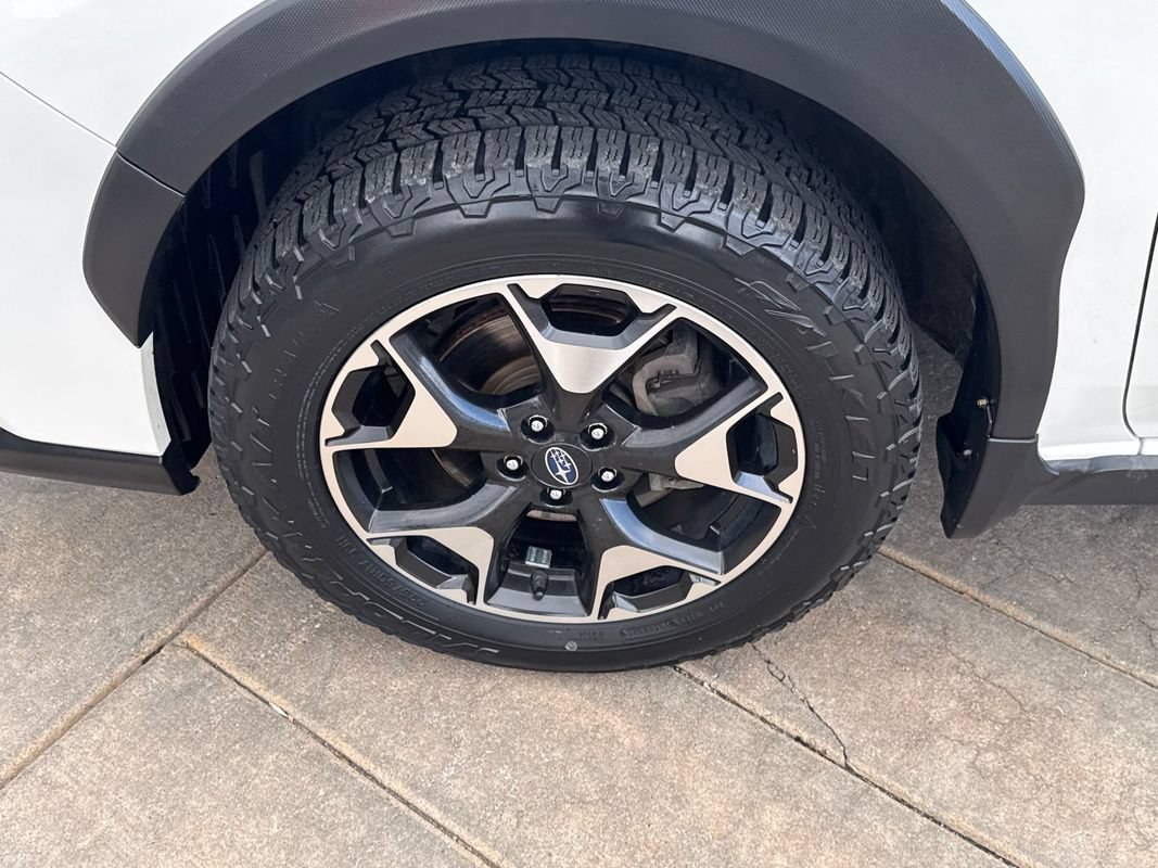 Used 2019 Subaru Crosstrek 2.0i Premium w/ Popular Package #2 AWD/4WD image 9