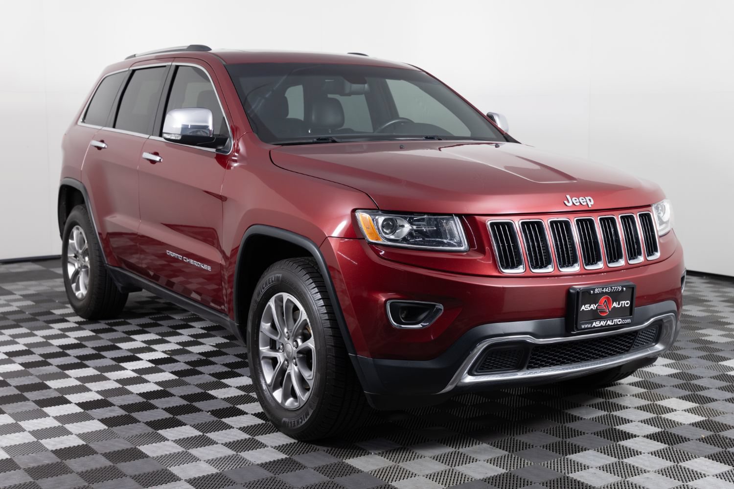 Used 2015 Jeep Grand Cherokee Limited AWD/4WD image 10
