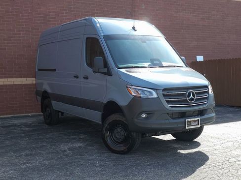 Used 2026 Mercedes-Benz Sprinter 2500 image 1