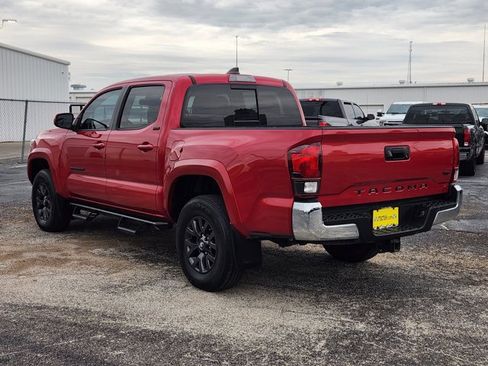 Used 2022 Toyota Tacoma SR5 image 7