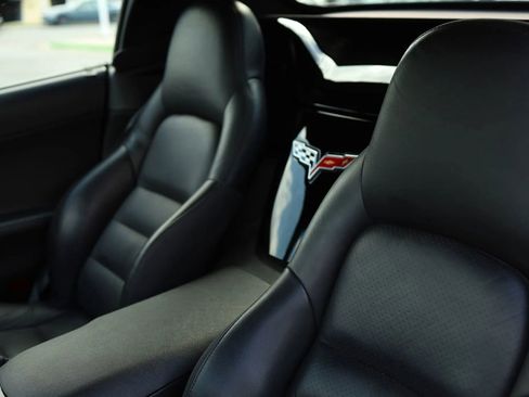 Used 2008 Chevrolet Corvette Convertible w/ Preferred Equipment Group image 19