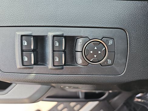 Used 2019 Ford F150 Raptor w/ Equipment Group 802A Luxury AWD/4WD image 24
