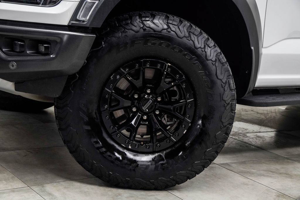 Used 2023 Ford F150 Raptor w/ Raptor 37 Performance Package AWD/4WD image 5