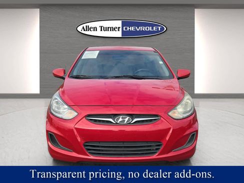 Used 2013 Hyundai Accent GLS image 3