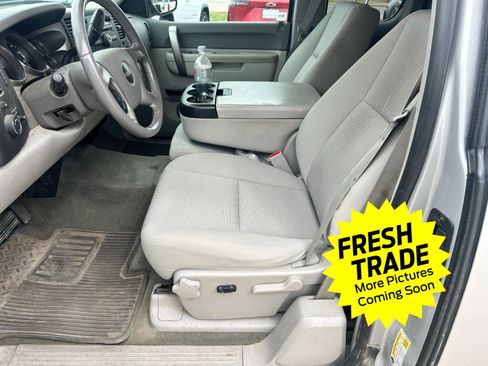 Used 2011 GMC Sierra 1500 SLE w/ Power Tech Package image 11